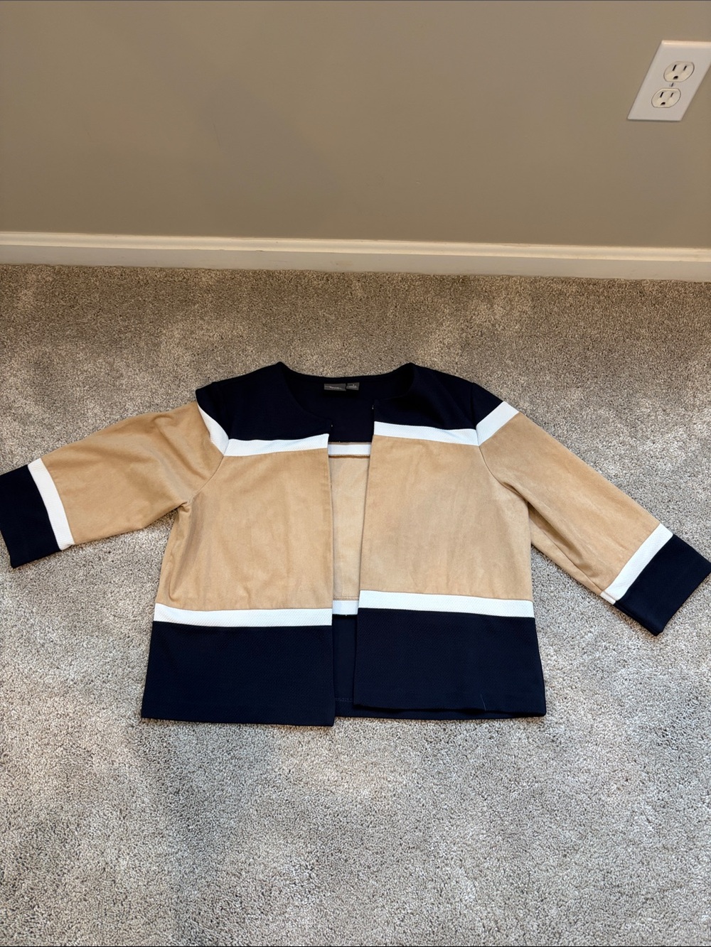 Colorblock blazer in Tan, Navy & White